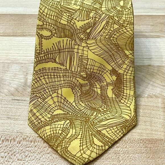 Christian Lacroix Paris Abstract Gold/Brown Silk Tie. - Picture 3 of 7